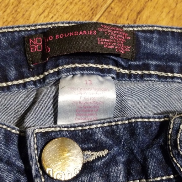 Capris - Picture 7 of 7